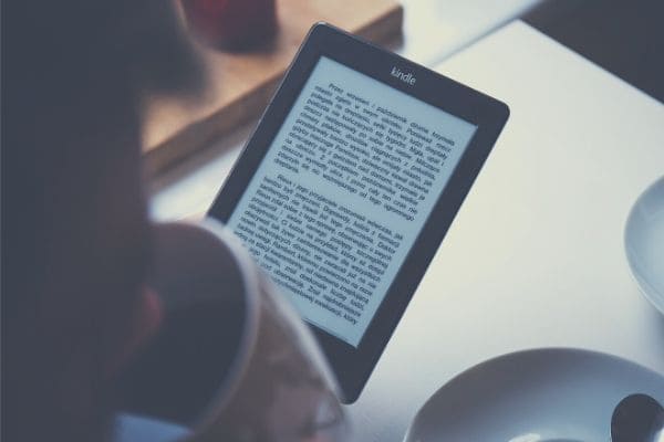 Kindleで本を読む人