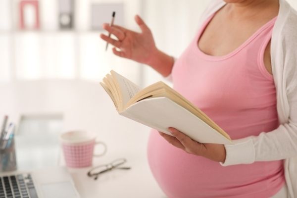 胎教・赤ちゃんと一緒に子育て英語を学べる本3選