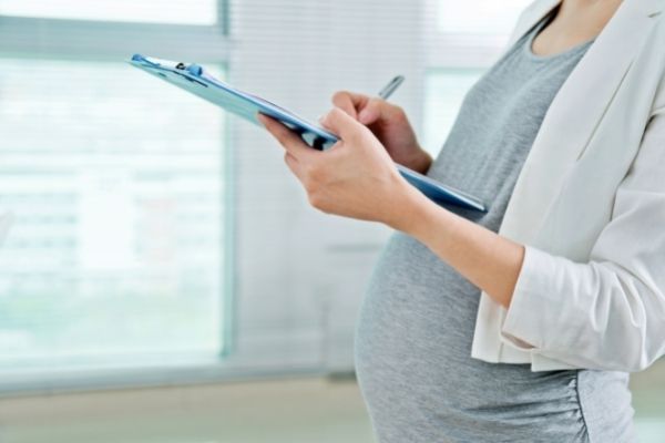 TOEICを妊娠中に受験する際に気をつけたい注意点
